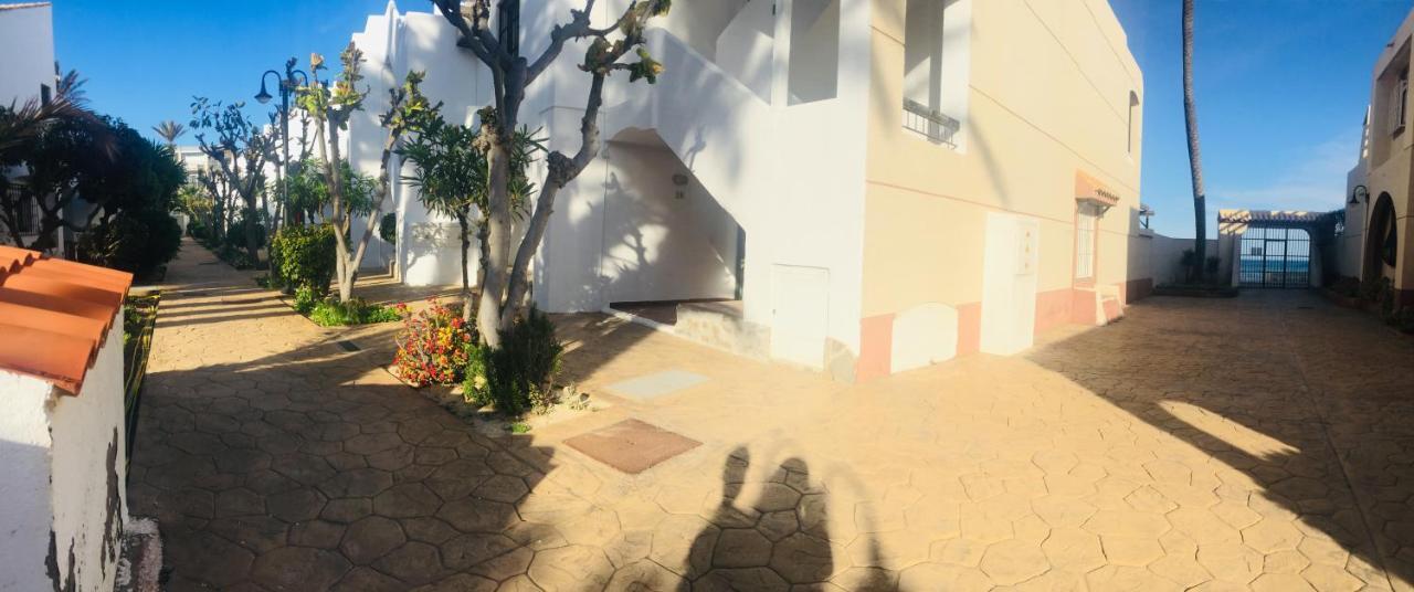 Villa Preciosa Casita Junto Al Mar Roquetas de Mar Exterior foto